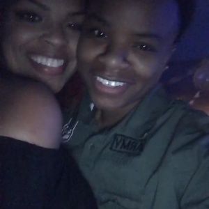 Meet your Posher, Roxy